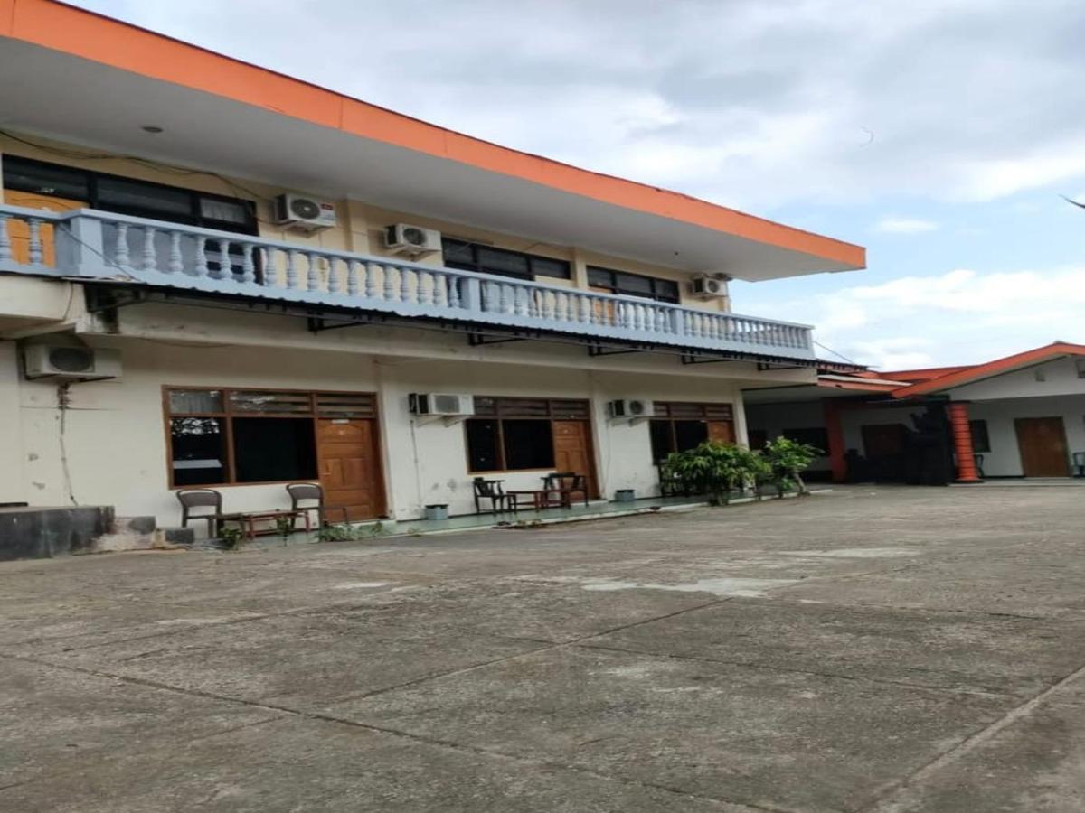 Bali Asri Pacitan Exterior foto